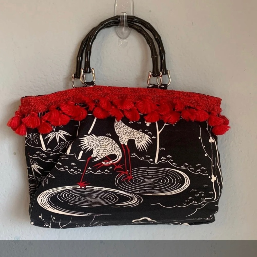 Asian style hand bag